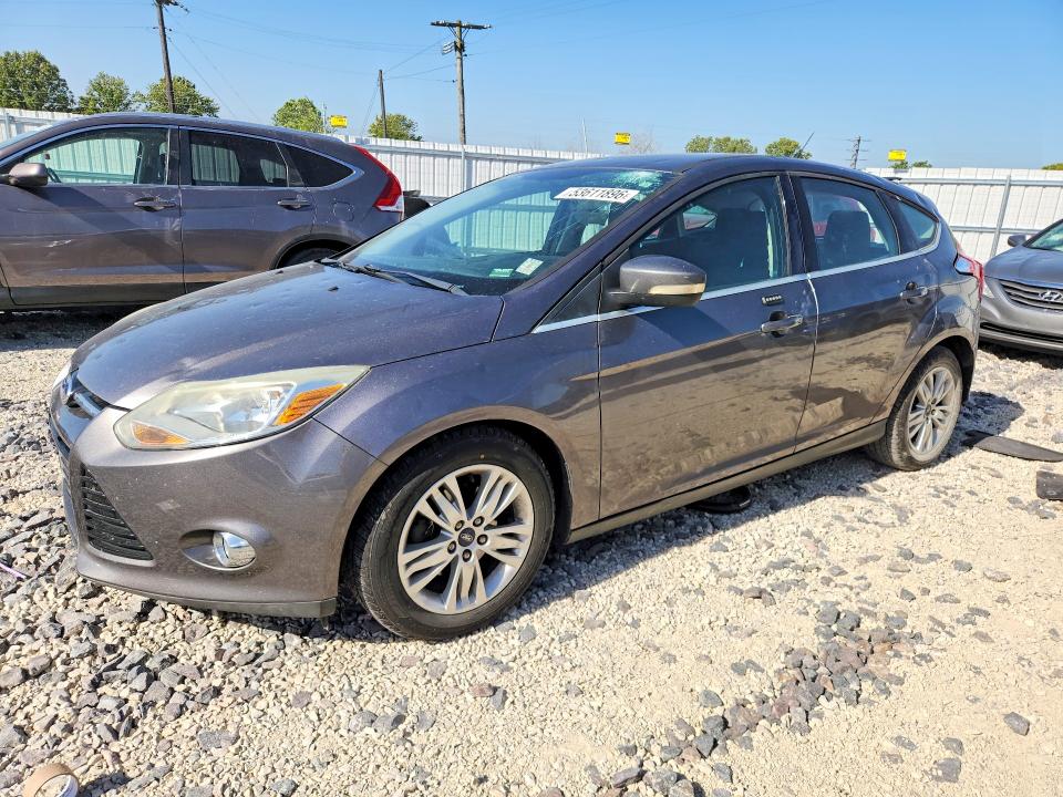 53611896 :رقم المزاد ، 1FAHP3M26CL137691 vin ، 2012 Ford Focus مزاد بيع