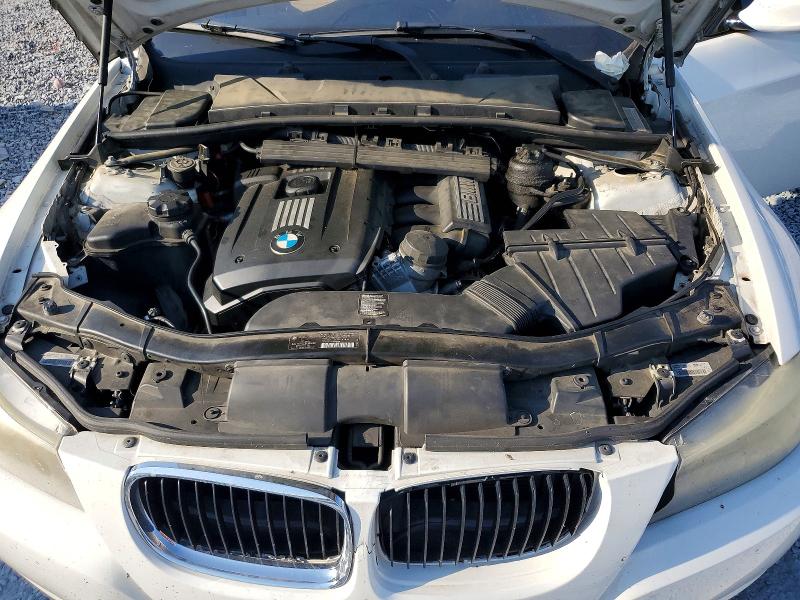 53928856 :رقم المزاد ، WBAPH7C57BE850461 vin ، 2011 Bmw 328 مزاد بيع