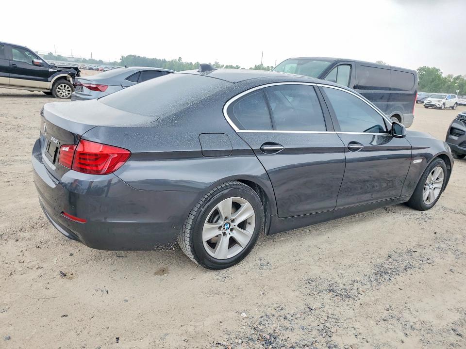 Продаж на аукціоні авто 2013 Bmw 528, vin: WBAXG5C52DD230763, номер лоту: 52761526