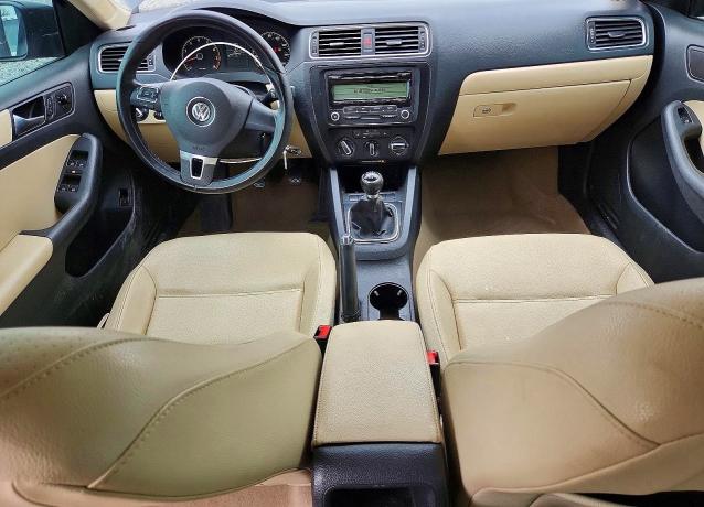 54769036 :رقم المزاد ، 3VWBX7AJ5BM394662 vin ، 2011 Volkswagen Jetta مزاد بيع