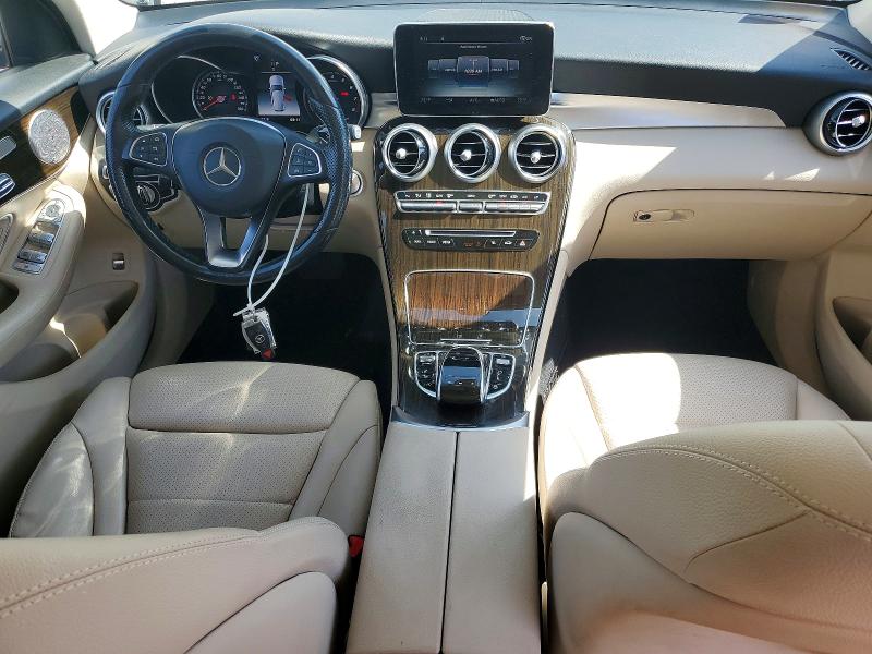 53943286 :رقم المزاد ، WDC0G4KBXJV040327 vin ، 2018 Mercedes-benz Glc مزاد بيع