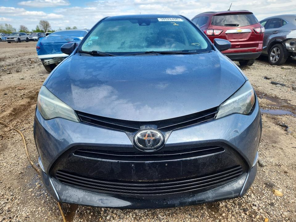 Продажа на аукционе авто 2018 Toyota Corolla, vin: 5YFBURHEXJP845219, номер лота: 50528496