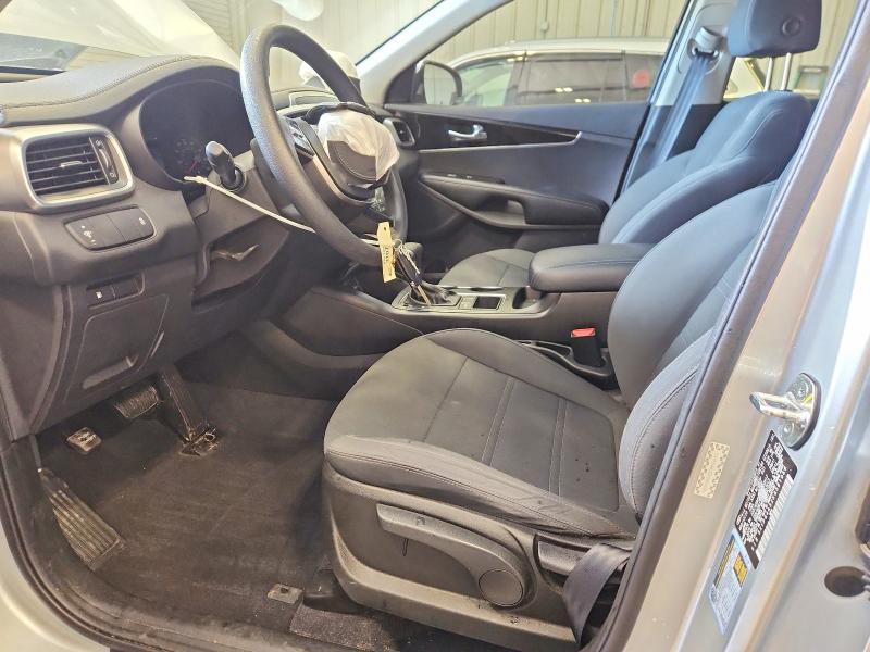 2019 Kia Sorento მანქანა იყიდება აუქციონზე, vin: 5XYPG4A32KG581086, აუქციონის ნომერი: 55379966