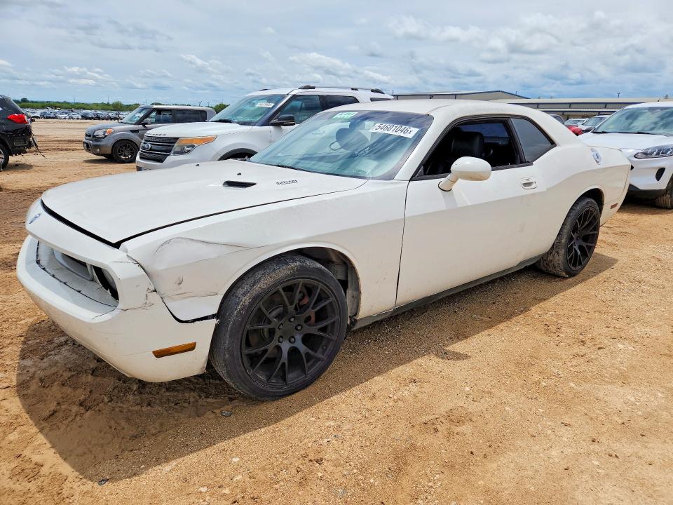 54601046 :رقم المزاد ، 2B3LJ54T49H599071 vin ، 2009 Dodge Challenger مزاد بيع