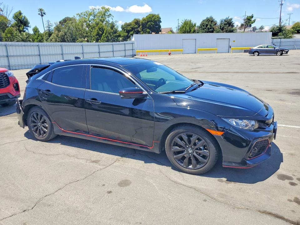 2017 Honda Civic მანქანა იყიდება აუქციონზე, vin: SHHFK7H56HU421150, აუქციონის ნომერი: 54847216