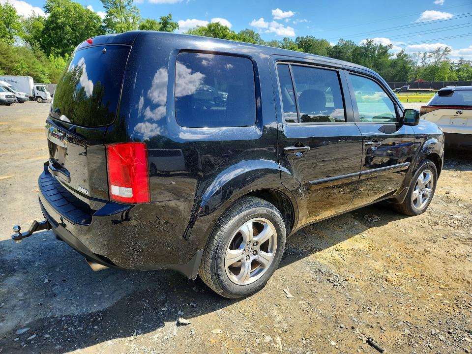Продажа на аукционе авто 2015 Honda Pilot, vin: 5FNYF4H43FB051552, номер лота: 54976906