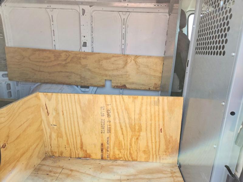 54471136 :رقم المزاد ، 3C6TRVNG5FE519803 vin ، 2015 Ram Promaster 1500 مزاد بيع