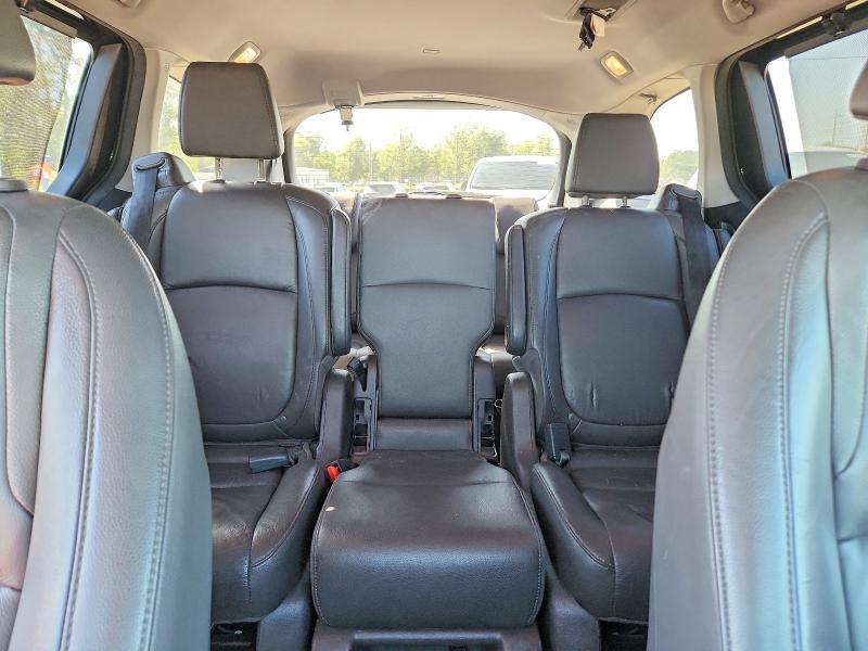 51637306 :رقم المزاد ، 5FNRL6H79KB129362 vin ، 2019 Honda Odyssey مزاد بيع