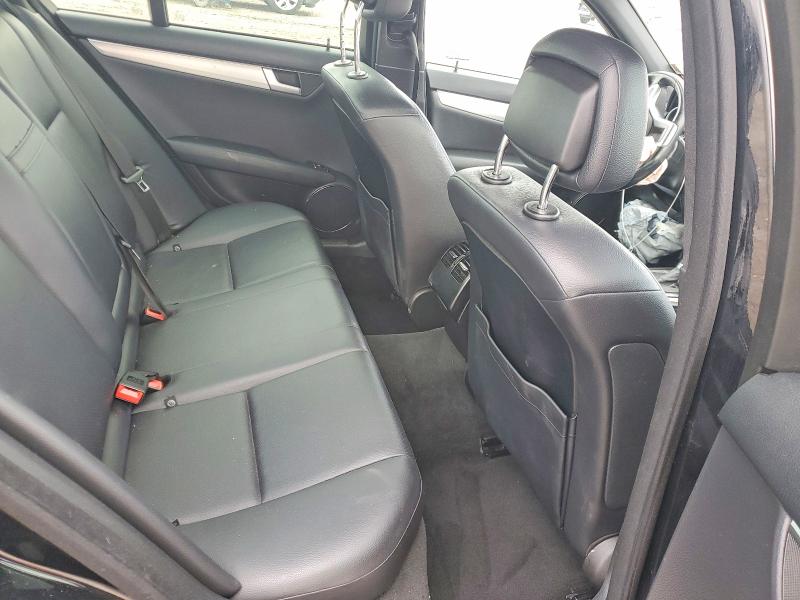 Продажа на аукционе авто 2013 Mercedes-benz C, vin: WDDGF4HBXDF973776, номер лота: 51033656