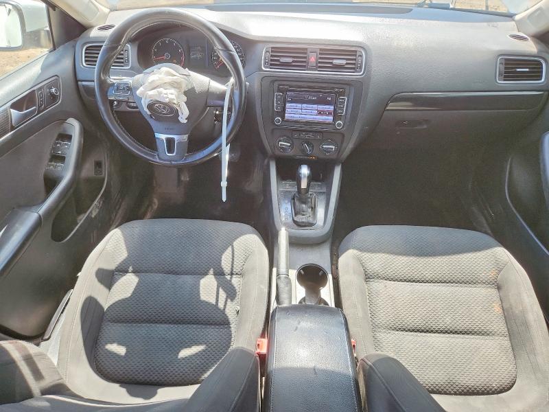 52166096 :رقم المزاد ، 3VWDK7AJ9EM334606 vin ، 2014 Volkswagen Jetta مزاد بيع