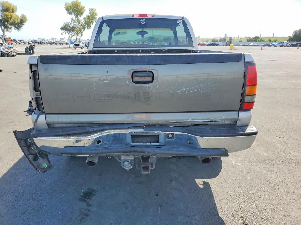 2003 Chevrolet Silverado მანქანა იყიდება აუქციონზე, vin: 2GCEC19V231125625, აუქციონის ნომერი: 52211946