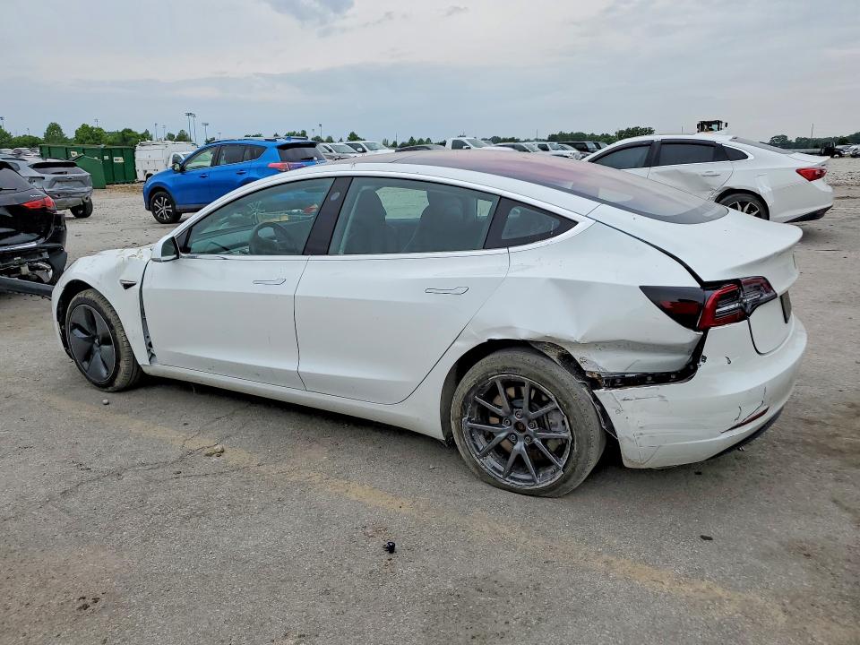 Продажа на аукционе авто 2018 Tesla Model 3, vin: 5YJ3E1EA4JF014833, номер лота: 54983616