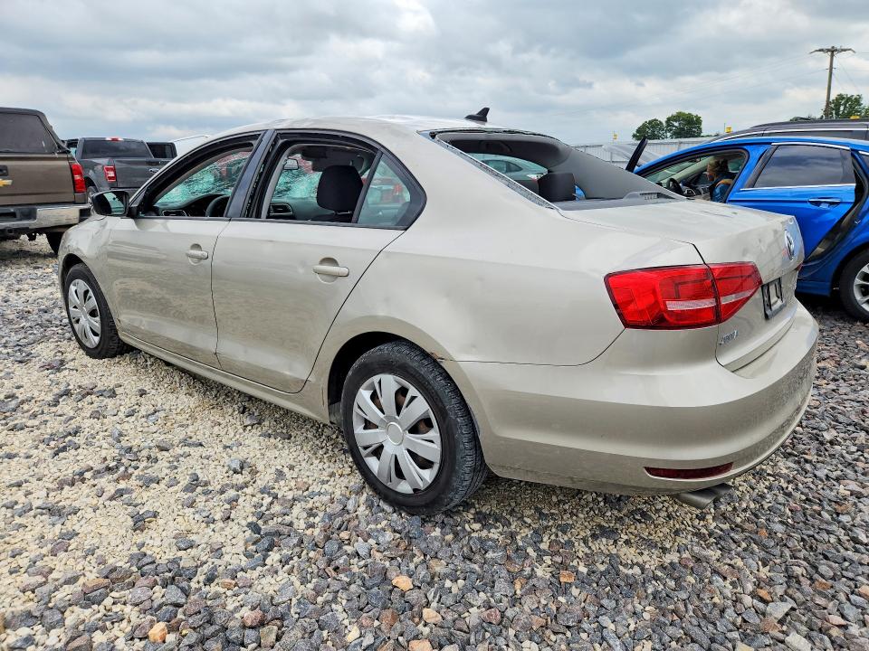 52940086 :رقم المزاد ، 3VWLA7AJ7FM277645 vin ، 2015 Volkswagen Jetta مزاد بيع