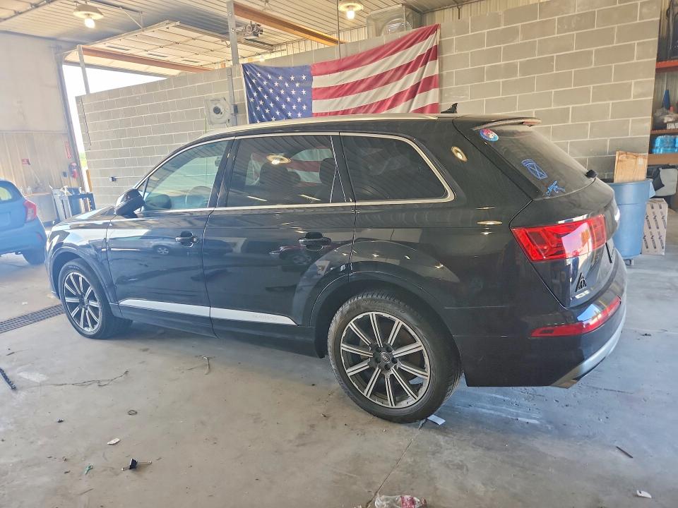 2017 Audi Q7 მანქანა იყიდება აუქციონზე, vin: WA1LAAF7XHD002079, აუქციონის ნომერი: 53114186