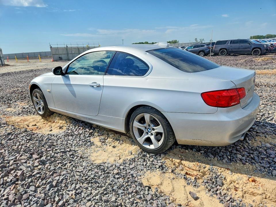 2011 Bmw 335 მანქანა იყიდება აუქციონზე, vin: WBAKF9C53BE619360, აუქციონის ნომერი: 53161076