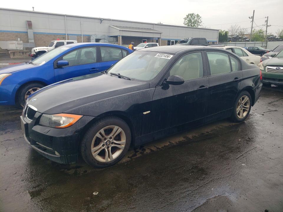 53331456 :رقم المزاد ، WBAVC73578KP37433 vin ، 2008 Bmw 328 مزاد بيع