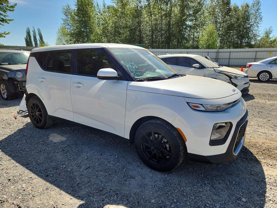 2022 Kia Soul მანქანა იყიდება აუქციონზე, vin: KNDJ23AUXN7173816, აუქციონის ნომერი: 53215486