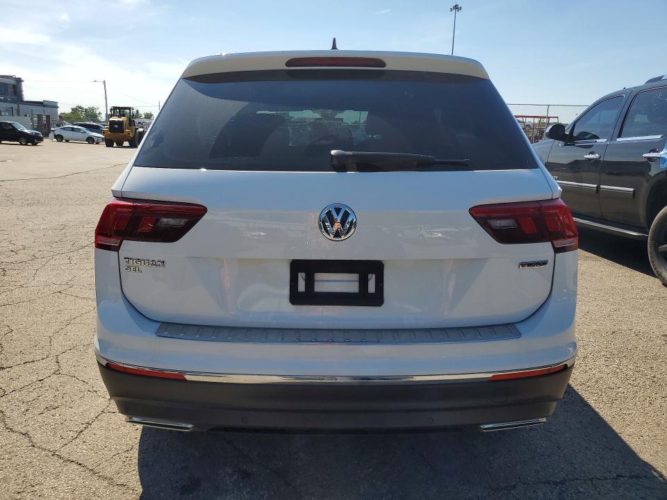 55049886 :رقم المزاد ، 3VV2B7AX5MM104821 vin ، 2021 Volkswagen Tiguan مزاد بيع