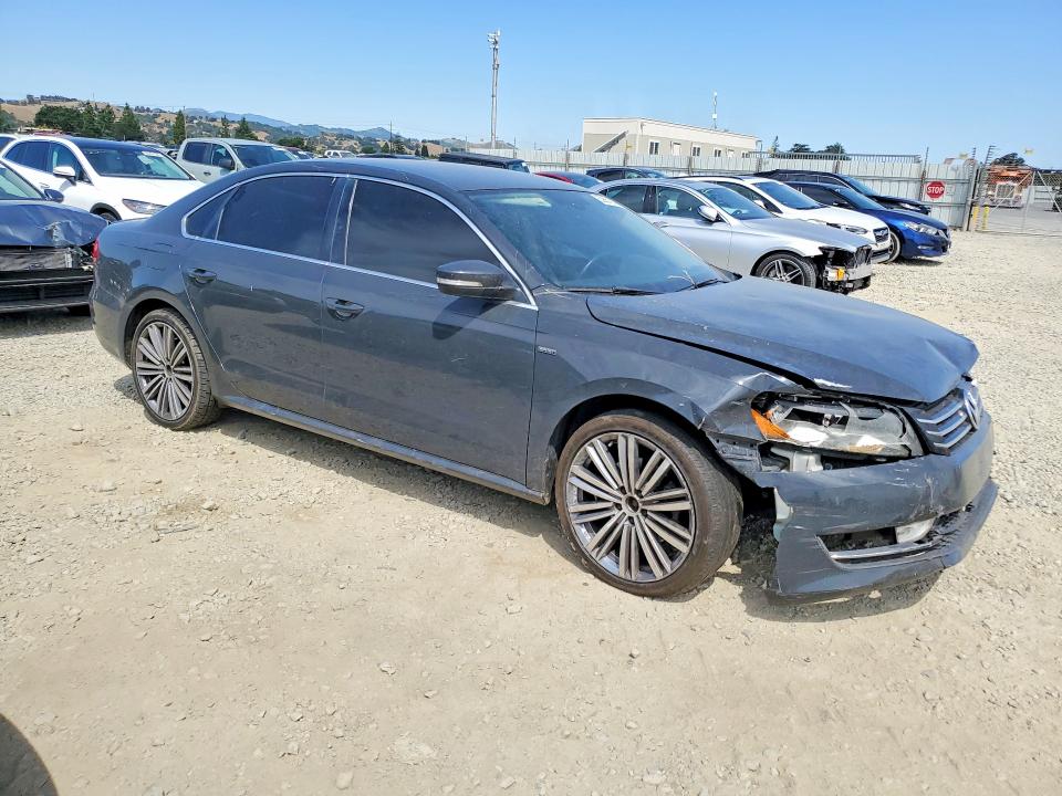 Продаж на аукціоні авто 2015 Volkswagen Passat, vin: 1VWBT7A33FC015257, номер лоту: 53551936