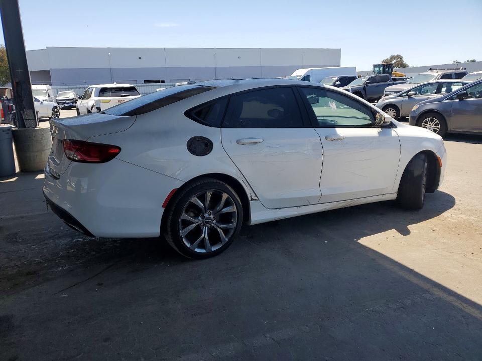 2015 Chrysler 200 მანქანა იყიდება აუქციონზე, vin: 1C3CCCBB9FN715282, აუქციონის ნომერი: 53100936