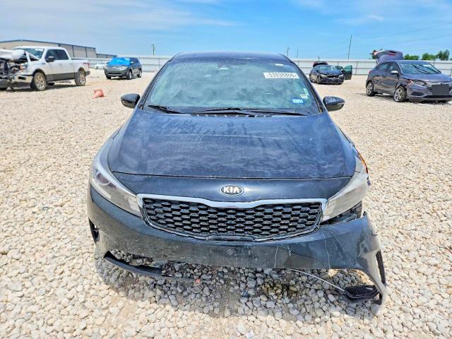 2017 Kia Forte მანქანა იყიდება აუქციონზე, vin: 3KPFL4A70HE090337, აუქციონის ნომერი: 53938866