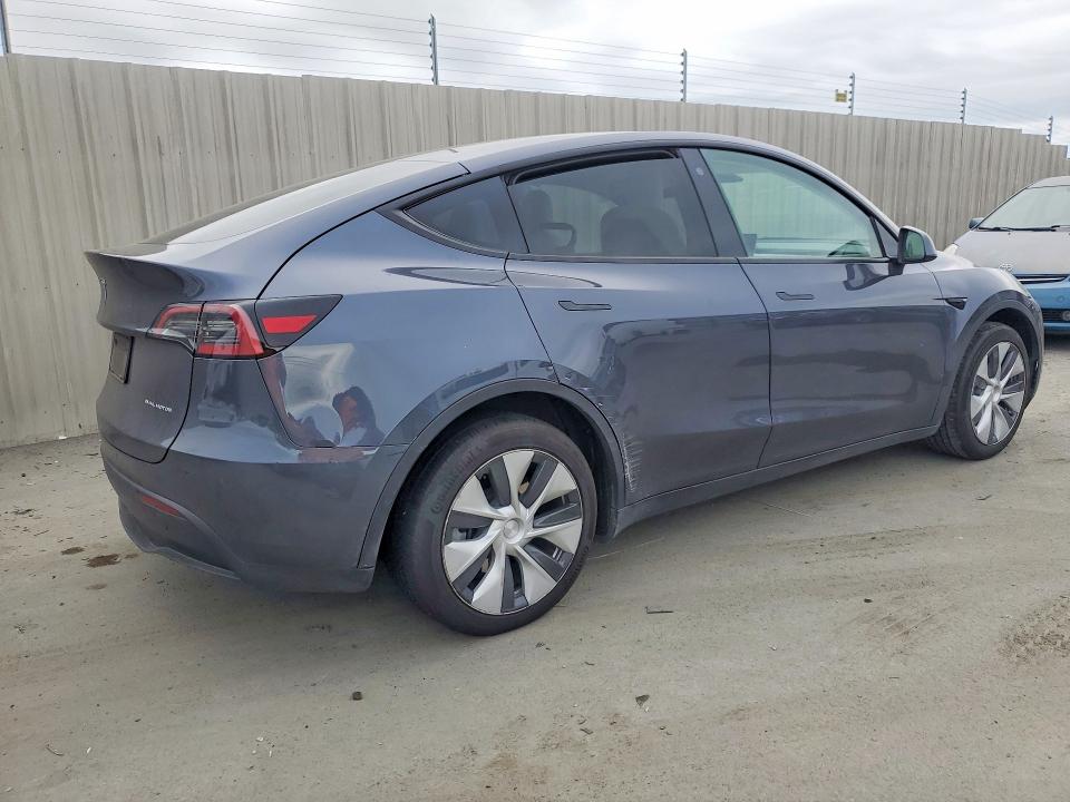 52263436 :رقم المزاد ، 7SAYGDEE2PF643958 vin ، 2023 Tesla Model Y مزاد بيع