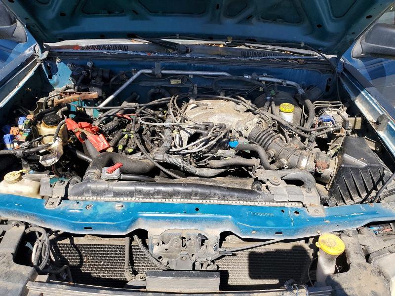 Продажа на аукционе авто 2001 Nissan Frontier, vin: 1N6ED27T51C308008, номер лота: 53894536