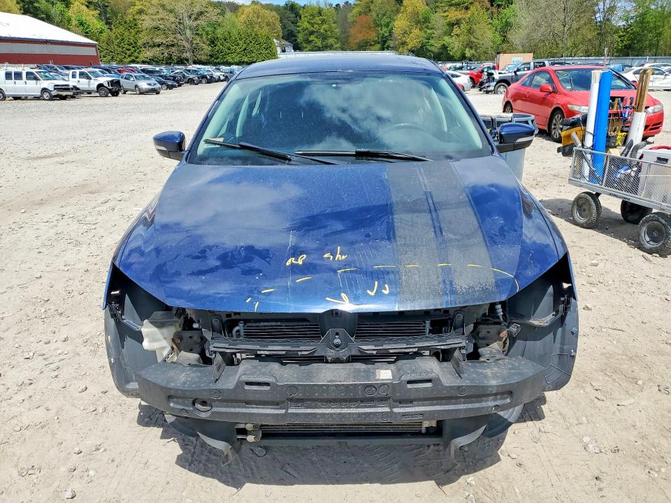 2013 Volkswagen Jetta მანქანა იყიდება აუქციონზე, vin: 3VWDP7AJ2DM381945, აუქციონის ნომერი: 53348716