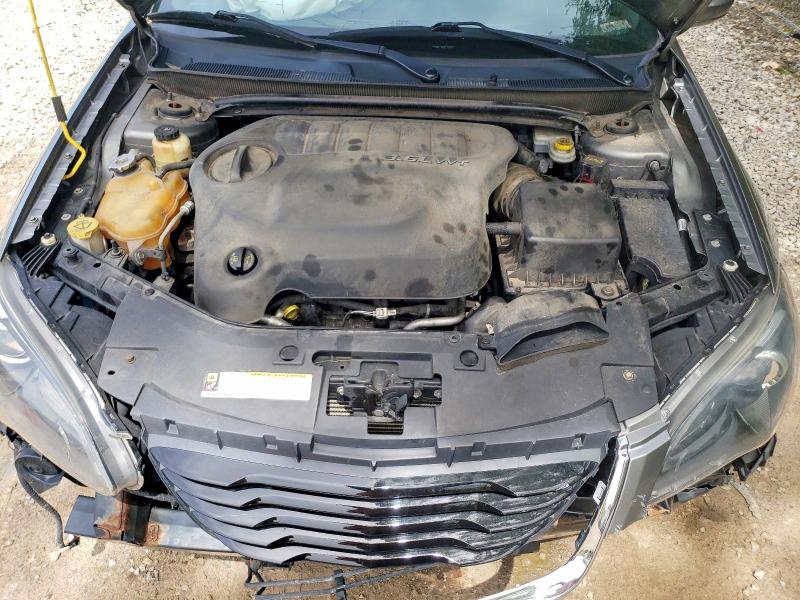 54604286 :رقم المزاد ، 1C3BC8FGXBN577471 vin ، 2011 Chrysler 200 مزاد بيع