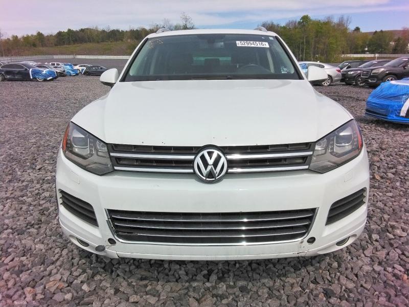 Auction sale of the 2014 Volkswagen Touareg, vin: WVGEP9BP6ED013038, lot number: 52994516