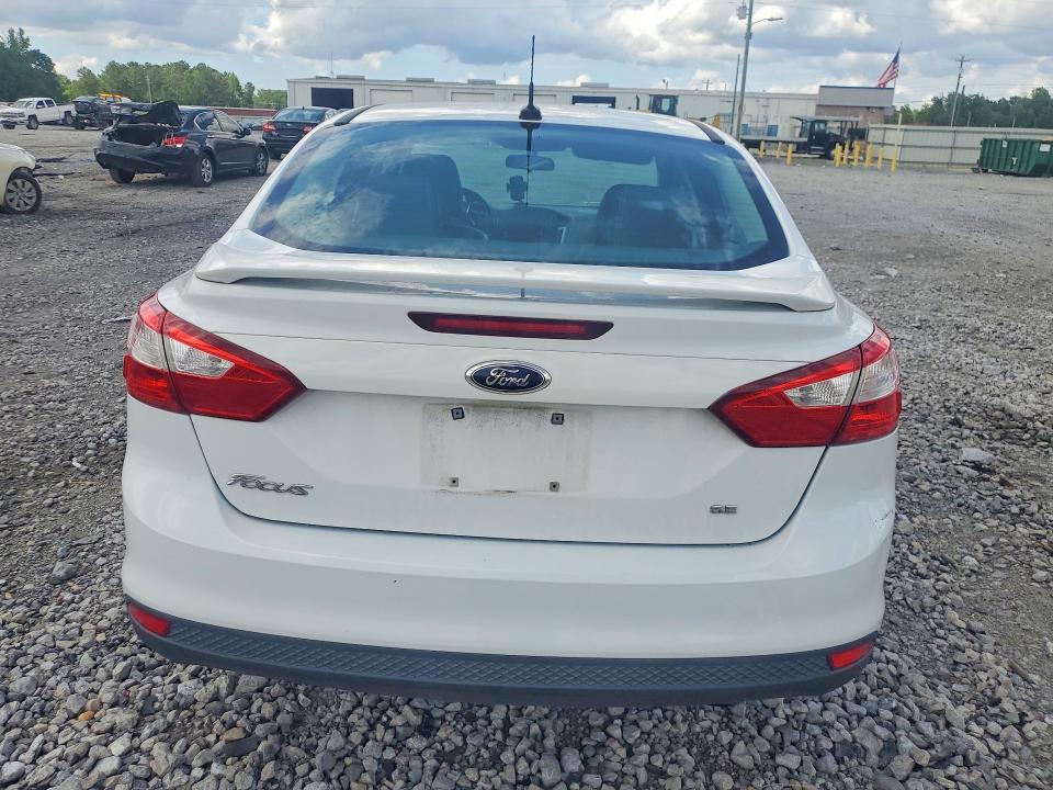 2013 Ford Focus მანქანა იყიდება აუქციონზე, vin: 1FADP3F24DL128579, აუქციონის ნომერი: 54396126