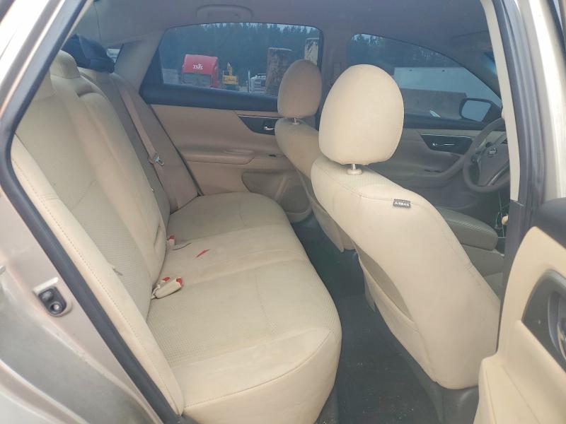 2015 Nissan Altima მანქანა იყიდება აუქციონზე, vin: 1N4AL3AP8FC430610, აუქციონის ნომერი: 55123456