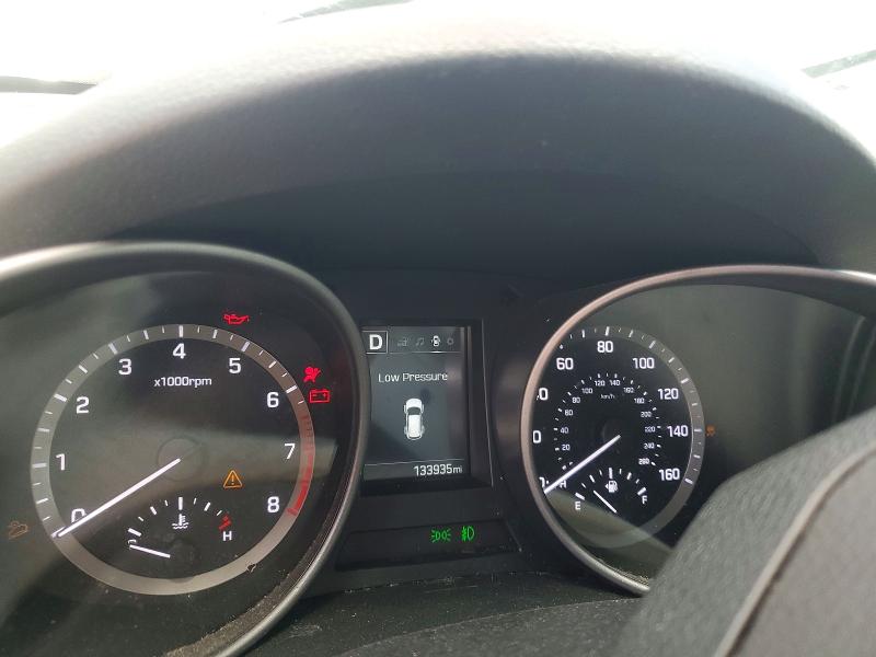 Продажа на аукционе авто 2017 Hyundai Santa Fe Sport, vin: 5XYZU3LB3HG439581, номер лота: 52449516