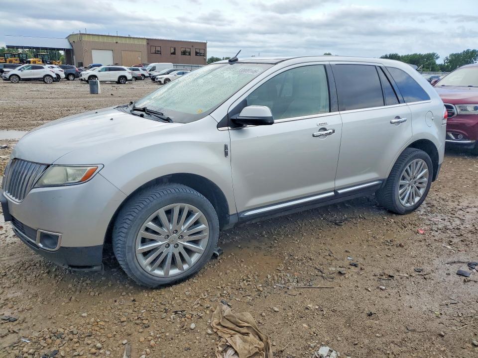 2011 Lincoln Mkx მანქანა იყიდება აუქციონზე, vin: 2LMDJ6JK6BBJ29511, აუქციონის ნომერი: 53809146