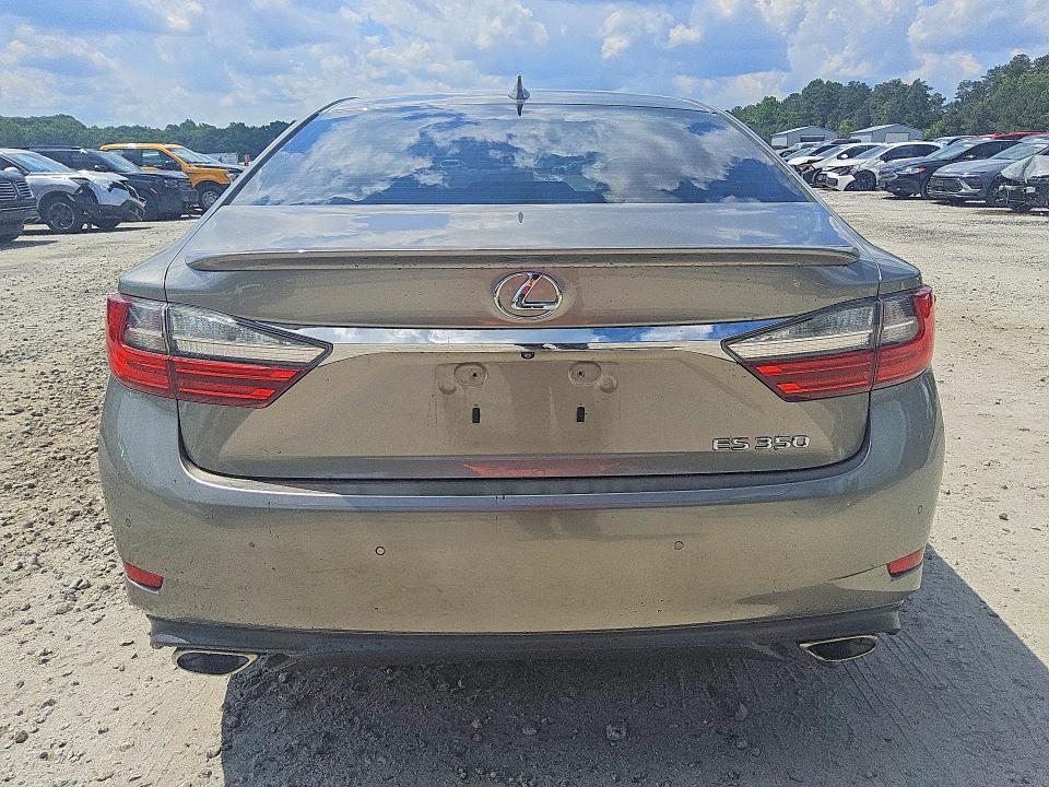 54015816 :رقم المزاد ، 58ABK1GG8HU077641 vin ، 2017 Lexus Es مزاد بيع