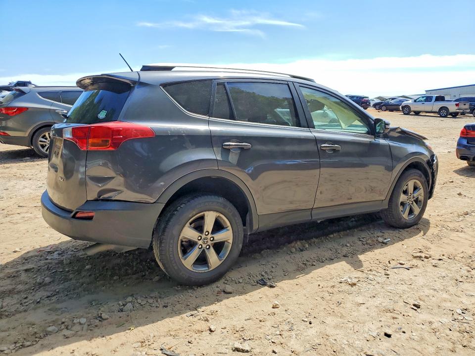 52356726 :رقم المزاد ، JTMWFREV9FJ040789 vin ، 2015 Toyota Rav4 مزاد بيع