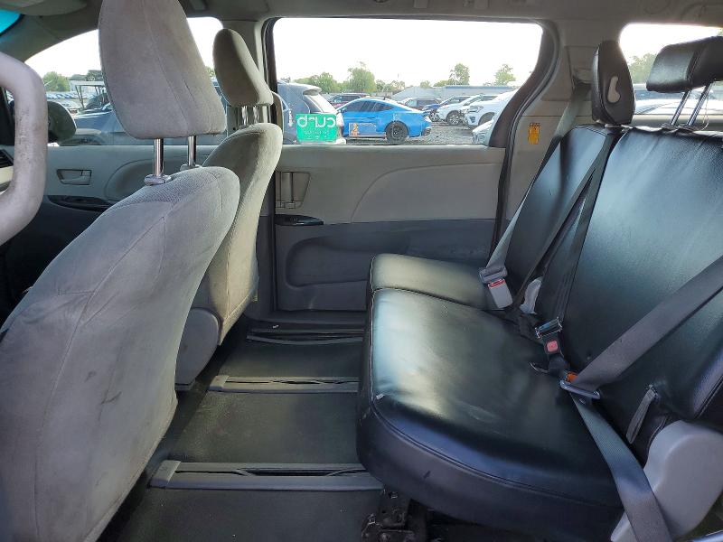 2014 Toyota Sienna მანქანა იყიდება აუქციონზე, vin: 5TDZK3DC5ES433874, აუქციონის ნომერი: 52905186