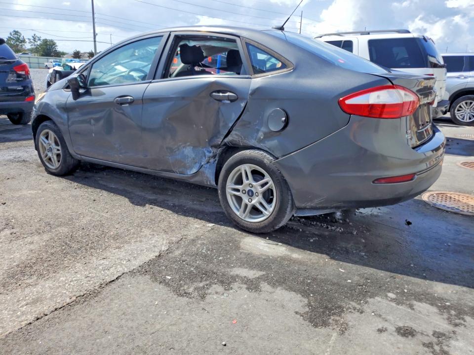 2019 Ford Fiesta მანქანა იყიდება აუქციონზე, vin: 3FADP4BJ5KM113118, აუქციონის ნომერი: 54879646