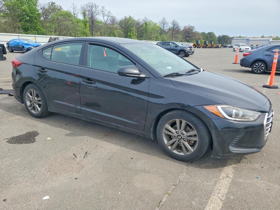 Продажа на аукционе авто 2017 Hyundai Elantra, vin: 5NPD84LF4HH095162, номер лота: 54758886