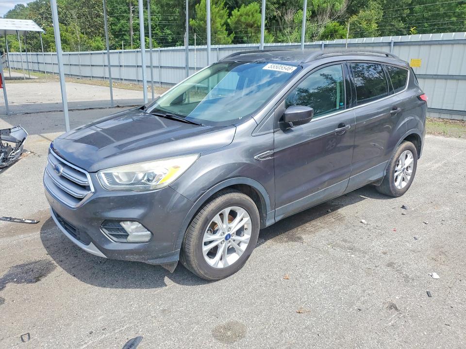 2017 Ford Escape მანქანა იყიდება აუქციონზე, vin: 1FMCU0GD2HUB72900, აუქციონის ნომერი: 55505546
