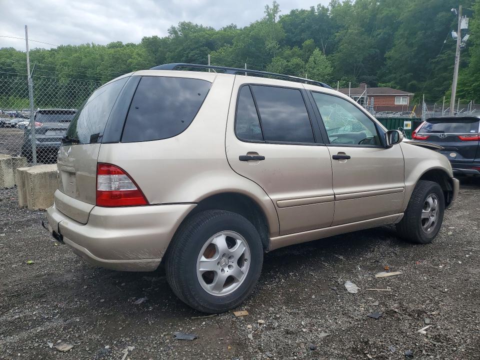 53671416 :رقم المزاد ، 4JGAB57E83A420449 vin ، 2003 Mercedes-benz Ml مزاد بيع