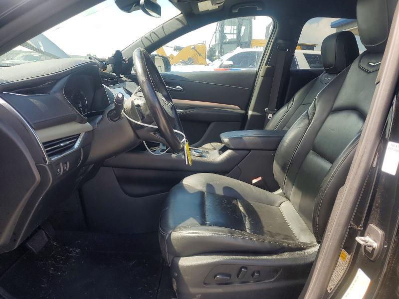 52588006 :رقم المزاد ، 1GYFZCR47LF042975 vin ، 2020 Cadillac Xt4 مزاد بيع