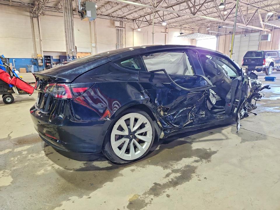 Auction sale of the 2022 Tesla Model 3, vin: 5YJ3E1EA3NF303854, lot number: 52433696