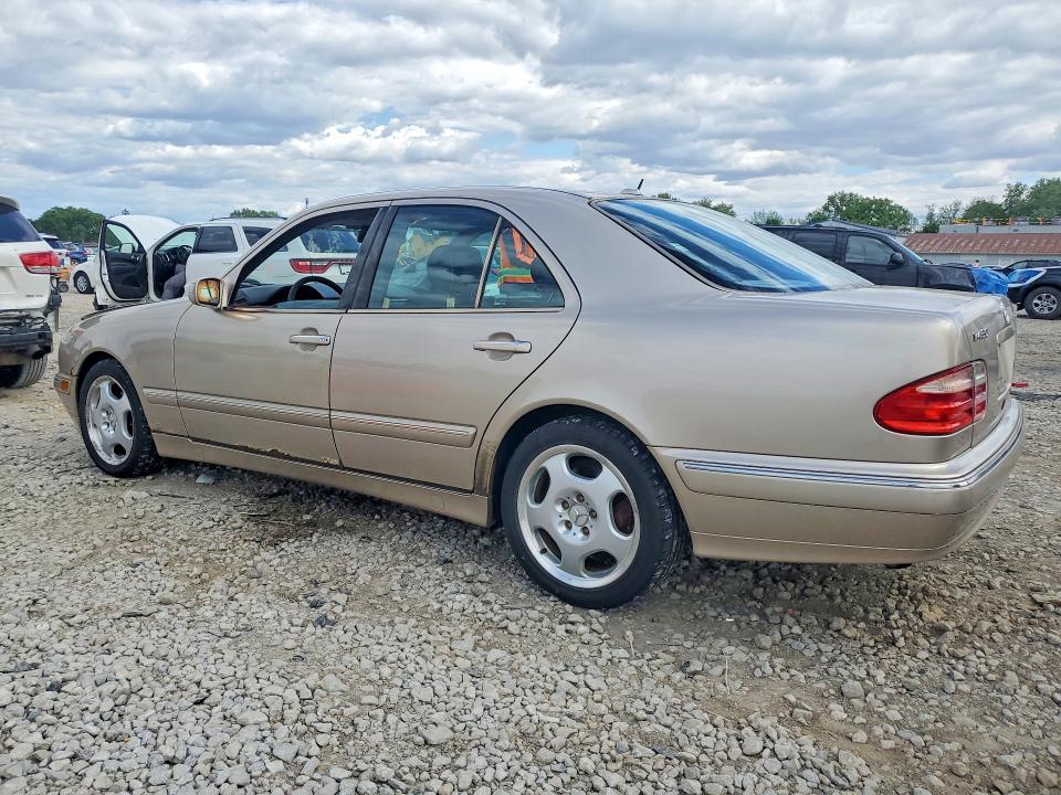 2002 Mercedes-benz E მანქანა იყიდება აუქციონზე, vin: WDBJF83J72X068911, აუქციონის ნომერი: 53769986