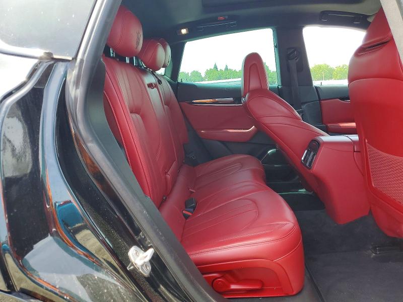 Продажа на аукционе авто 2018 Maserati Levante, vin: ZN661YUS4JX301346, номер лота: 46691386