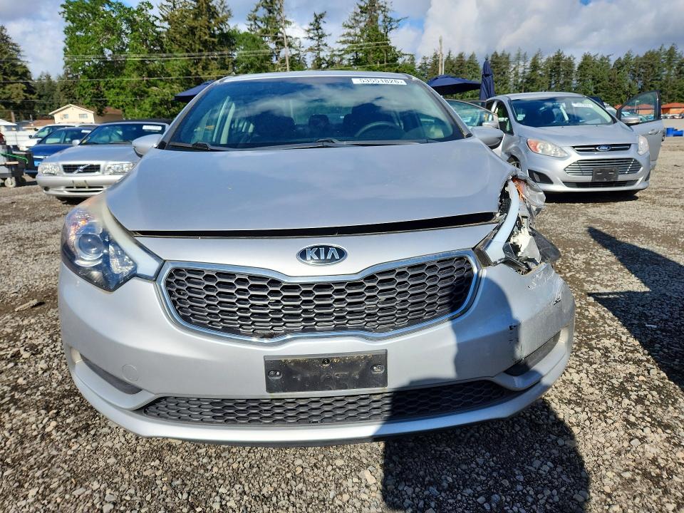 53551826 :رقم المزاد ، KNAFK4A60G5506890 vin ، 2016 Kia Forte مزاد بيع