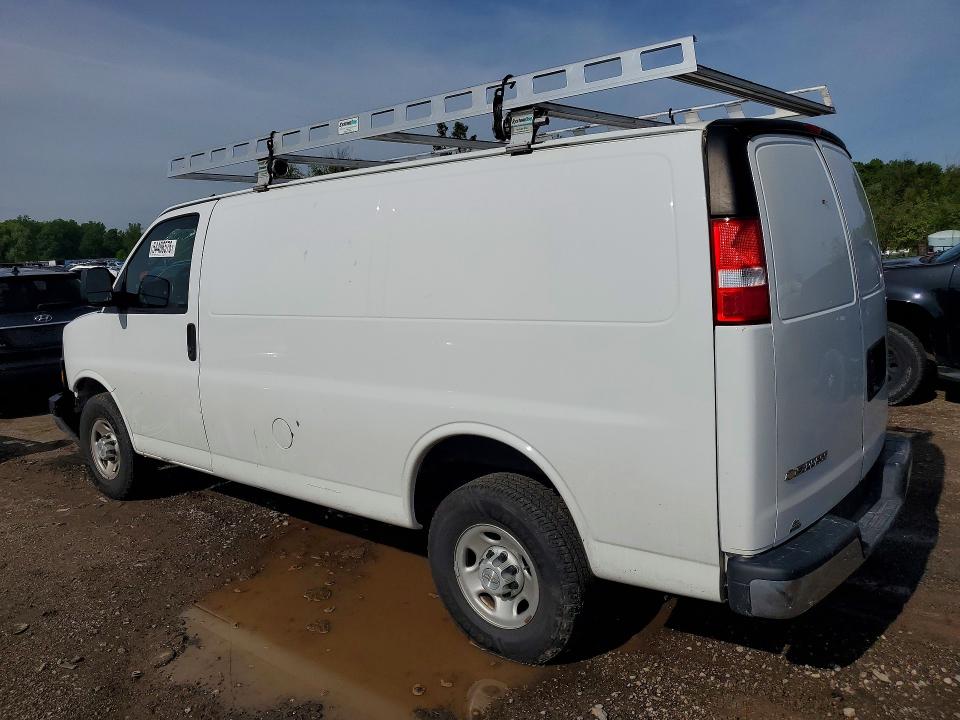 54486576 :رقم المزاد ، 1GCZGGF71N1265429 vin ، 2022 Chevrolet Express G3500 مزاد بيع
