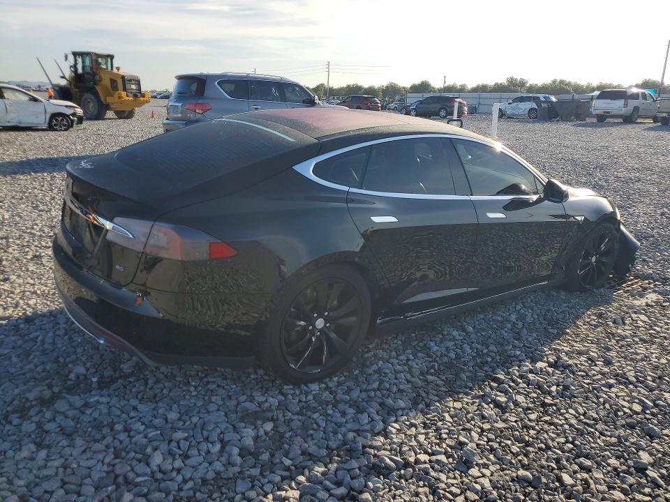 54707906 :رقم المزاد ، 5YJSA1H17EFP64297 vin ، 2014 Tesla Model S مزاد بيع