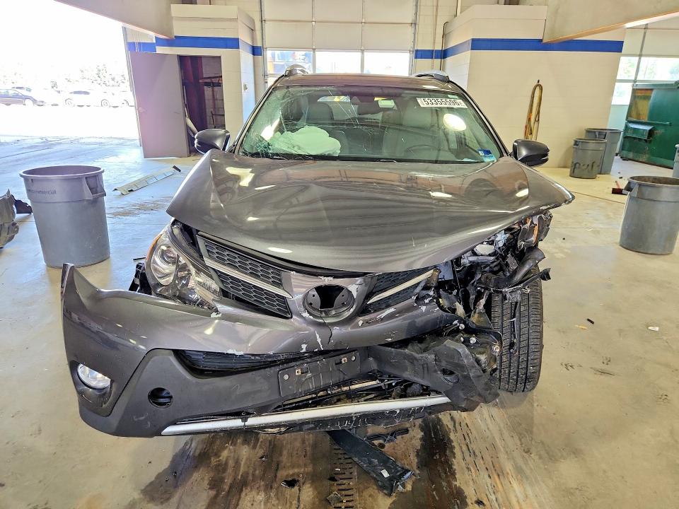 53355596 :رقم المزاد ، 2T3DFREV9FW382025 vin ، 2015 Toyota Rav4 مزاد بيع