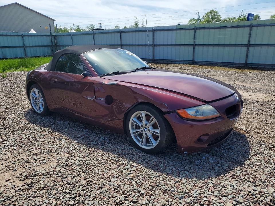 51853696 :رقم المزاد ، 4USBT53433LU04225 vin ، 2003 Bmw Z4 مزاد بيع